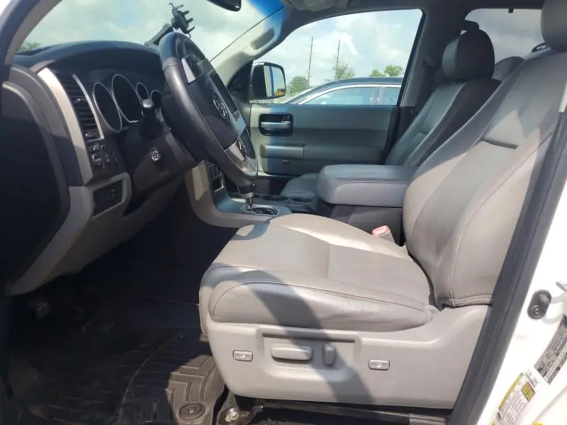 2016 TOYOTA SEQOUIA   