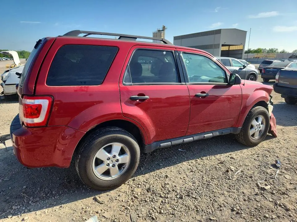 2012 FORD ESCAPE XLT  