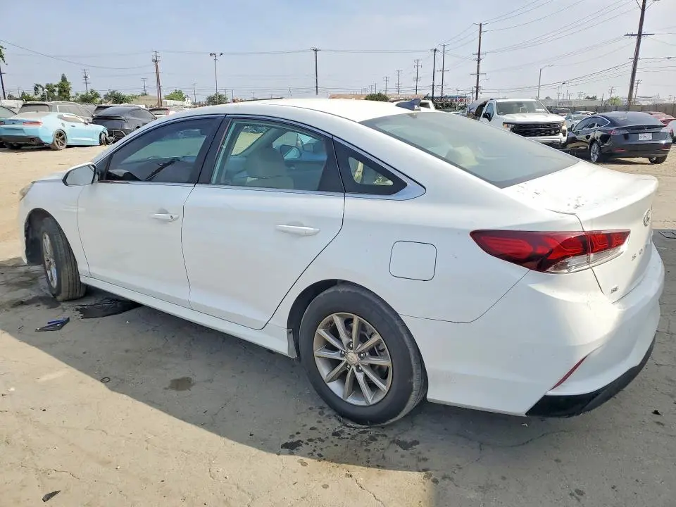 2018 HYUNDAI SONATA SE  