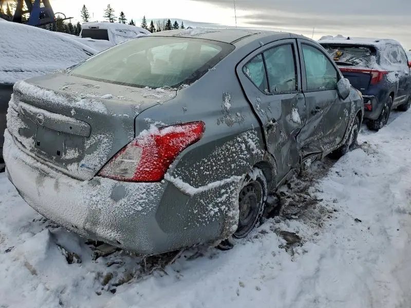 2013 NISSAN VERSA S  