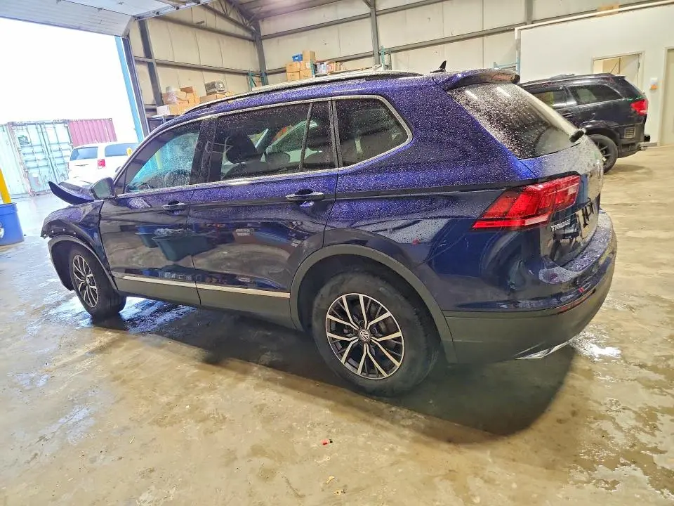2021 VOLKSWAGEN TIGUAN SE  