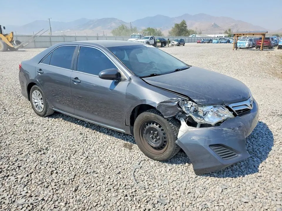 2012 TOYOTA CAMRY LE  