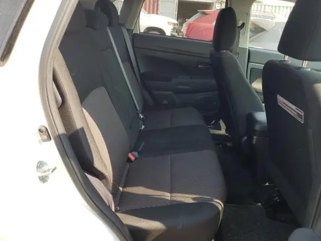 2018 MITSUBISHI OUTLANDER SPORT ES  