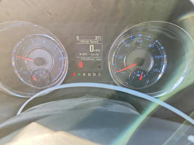 2015 CHRYSLER TOWN & COUNTRY TOURING  