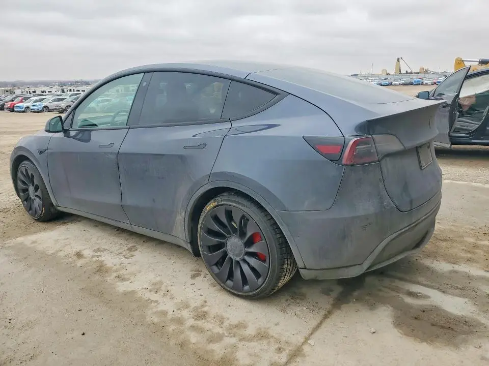 2022 TESLA MODEL Y   