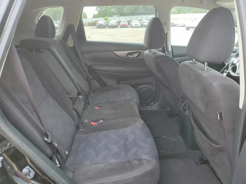 2015 NISSAN ROGUE SV  