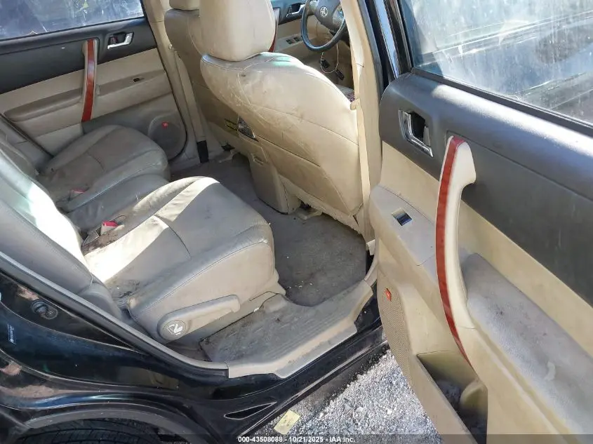 2010 TOYOTA HIGHLANDER LIMITED V6