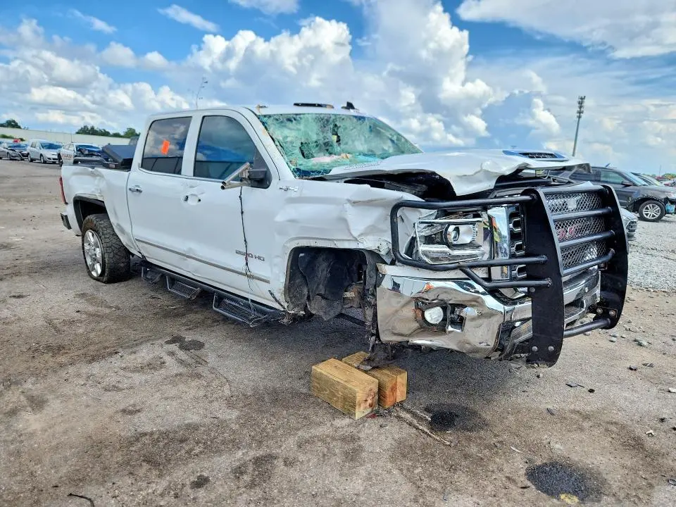 2018 GMC SIERRA K2500 SLT  