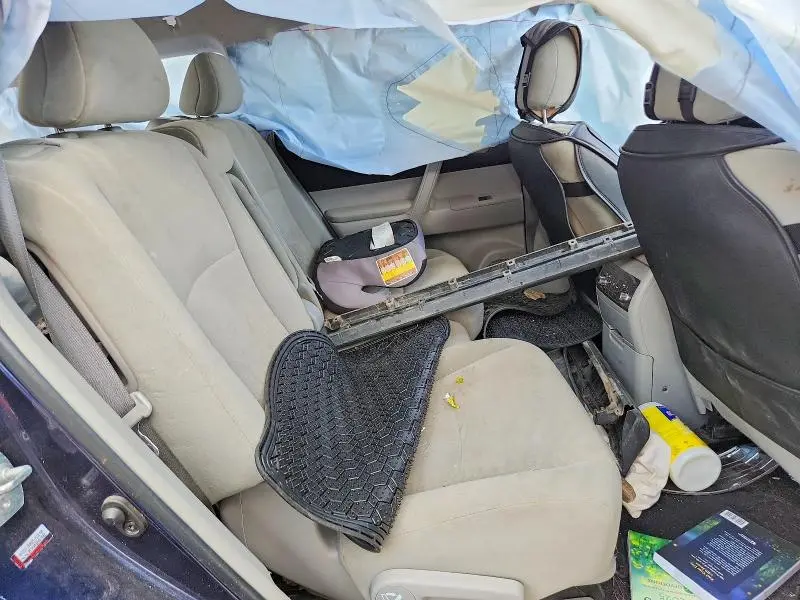 2013 TOYOTA HIGHLANDER BASE  