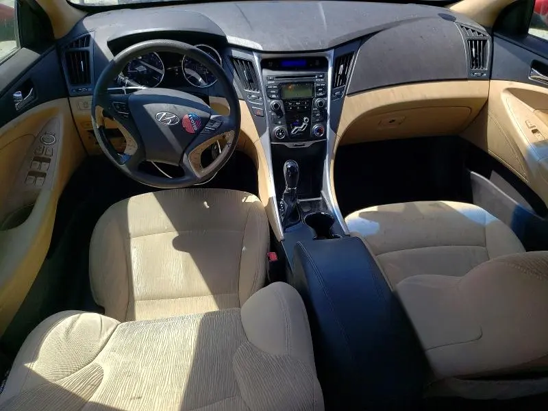 2012 HYUNDAI SONATA GLS  