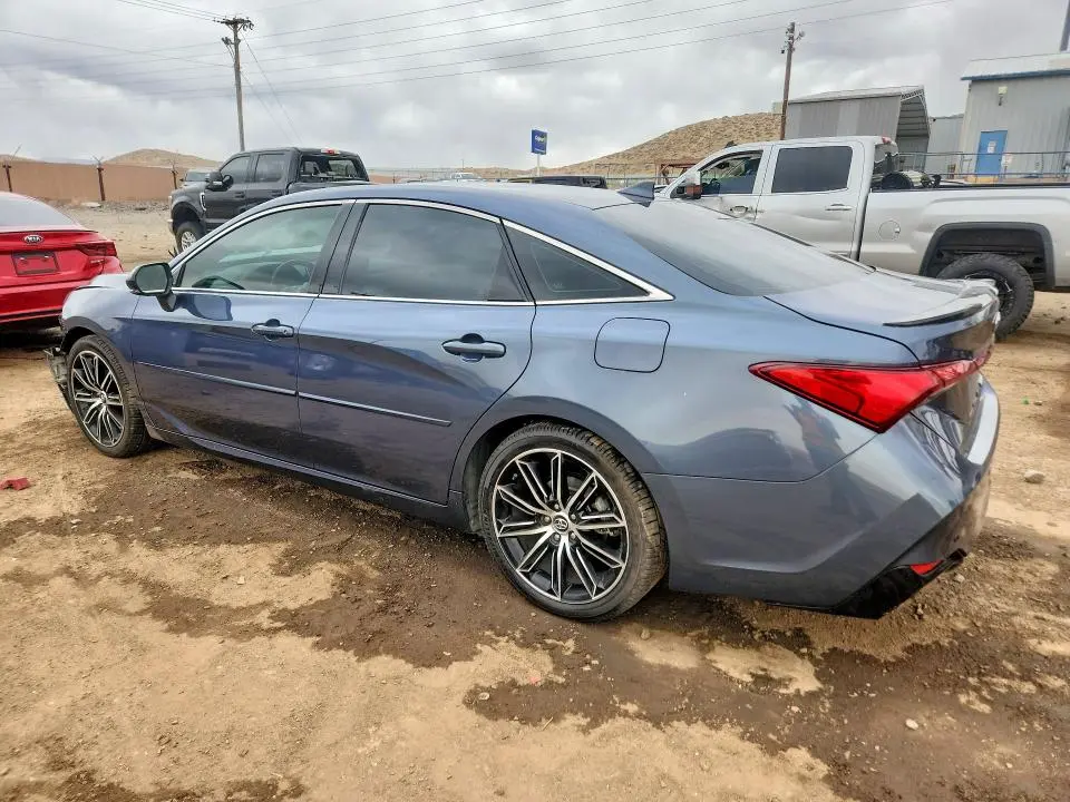 2019 TOYOTA AVALON TOURING  