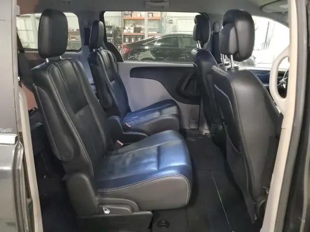 2012 CHRYSLER TOWN & COUNTRY TOURING  