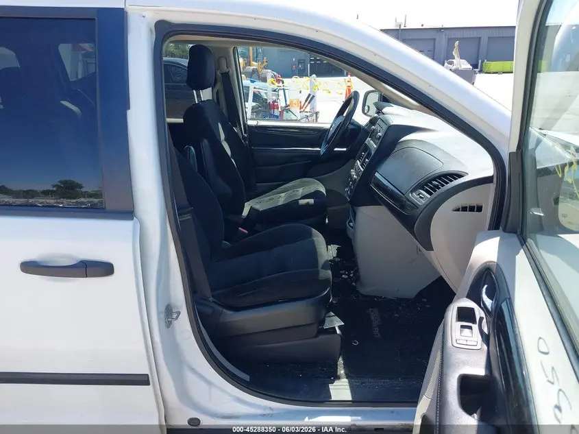 2016 DODGE GRAND CARAVAN SE/SXT