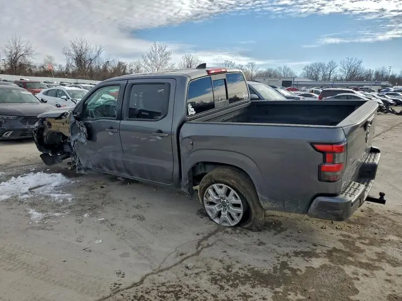2022 NISSAN FRONTIER S  