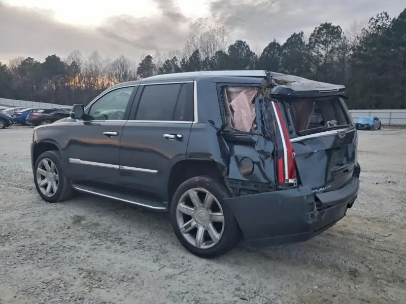 2019 CADILLAC ESCALADE LUXURY  