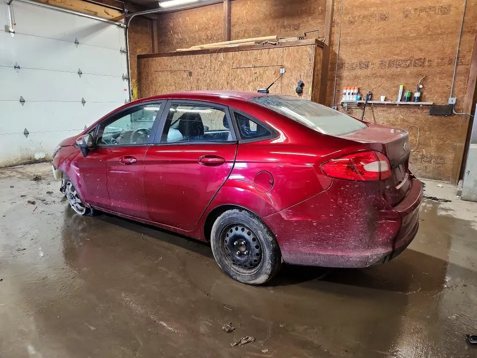 2013 FORD FIESTA SE  