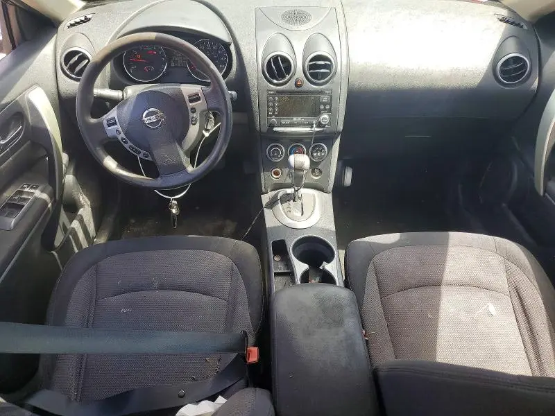 2011 NISSAN ROGUE S  