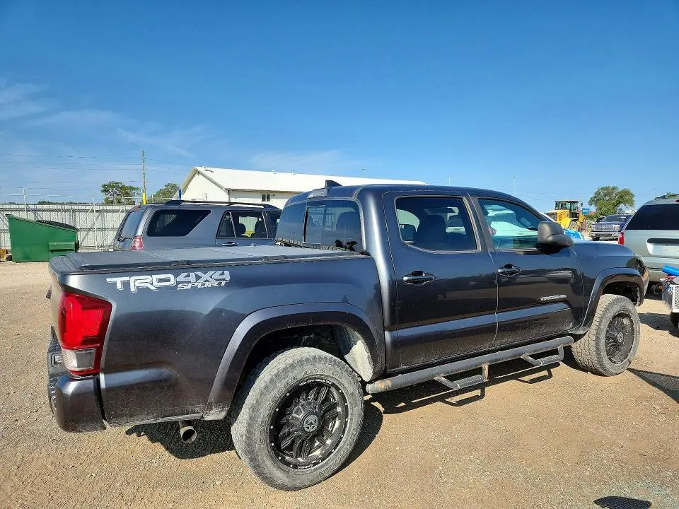 2019 TOYOTA TACOMA TRD SPORT  