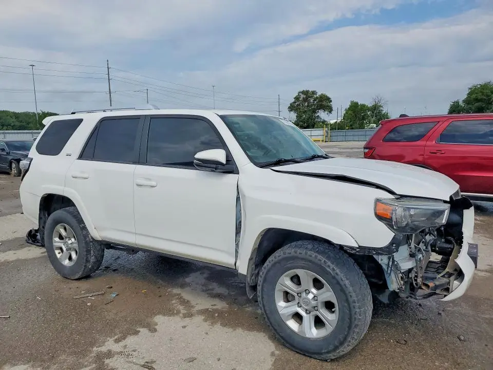 2015 TOYOTA 4RUNNER SR5 PREMIUM  