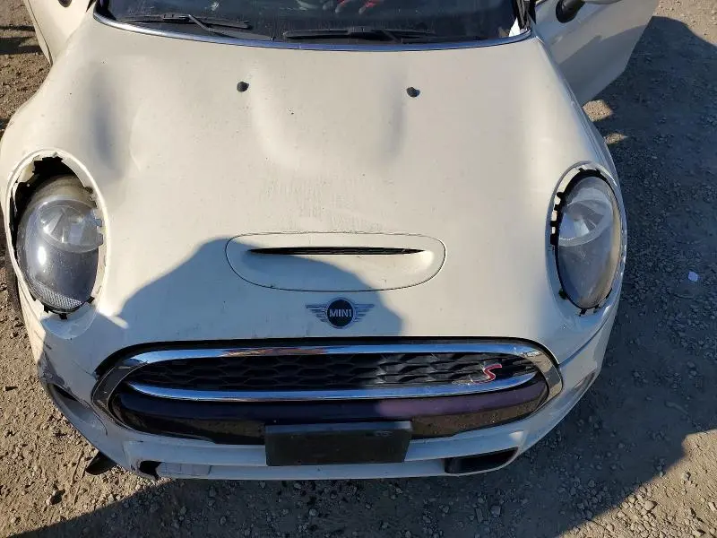 2019 MINI COOPER S  