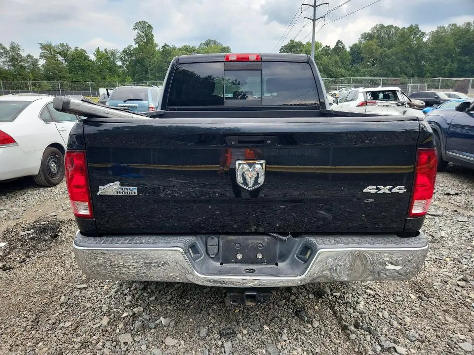 2014 RAM 1500 SLT  