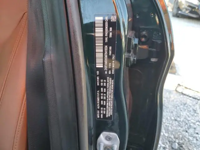 2021 ALFA ROMEO GIULIA TI  