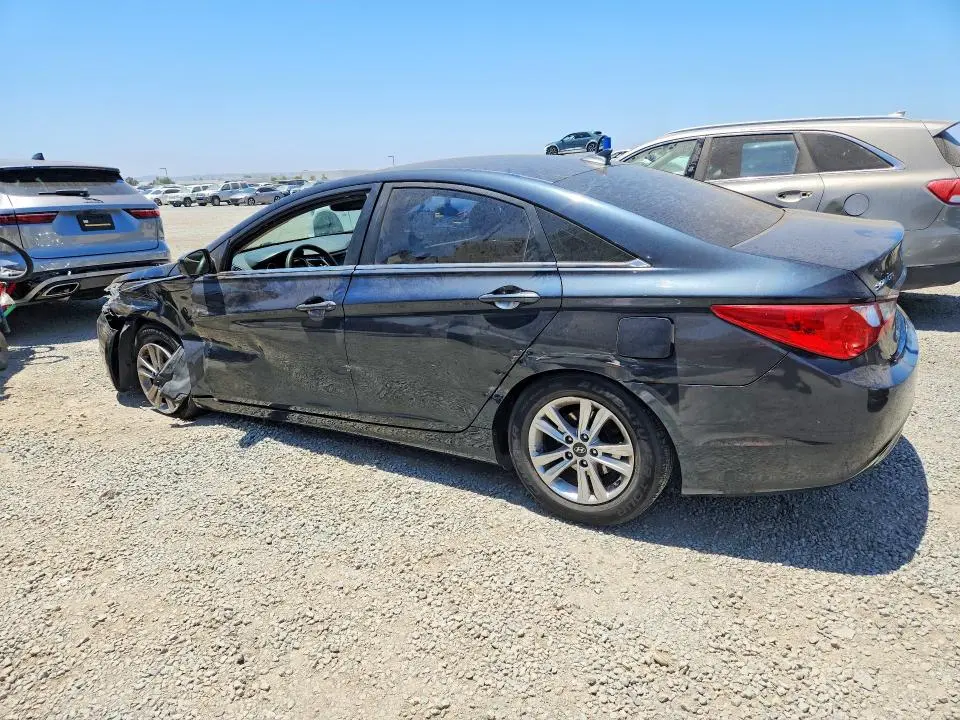 2011 HYUNDAI SONATA GLS  