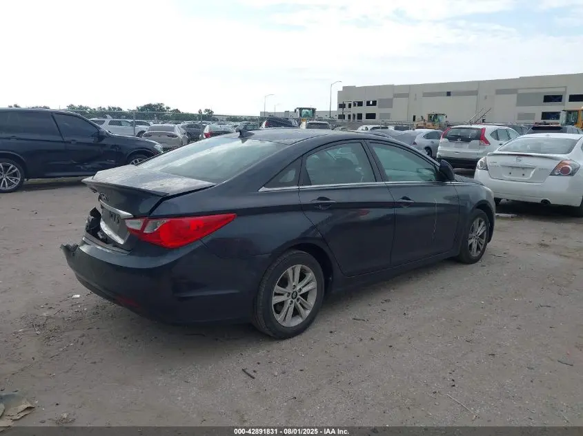 2013 HYUNDAI SONATA GLS
