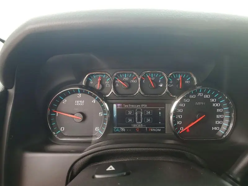 2015 CHEVROLET SUBURBAN K1500 LT  