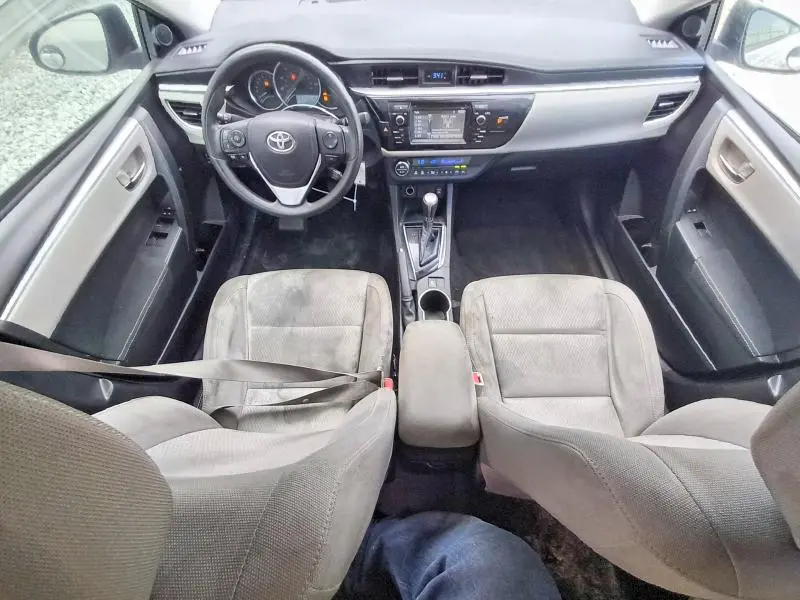 2015 TOYOTA COROLLA LE  