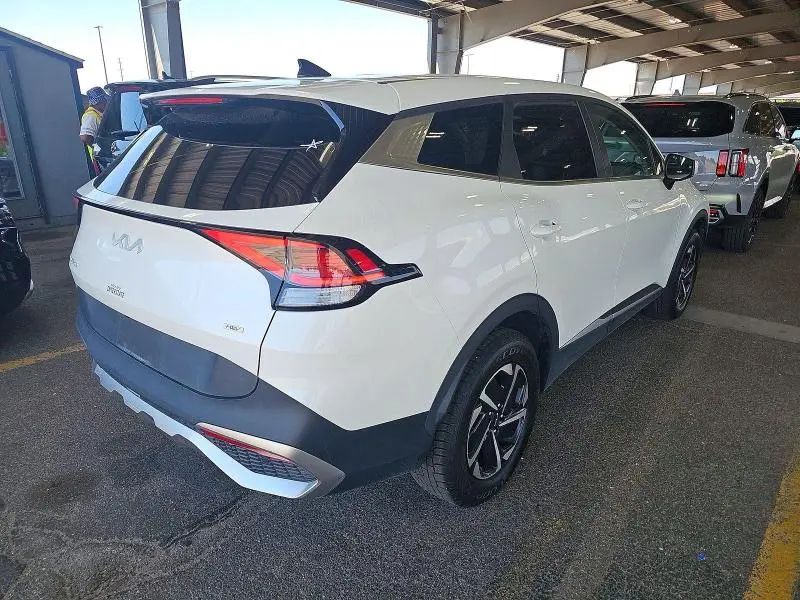 2023 KIA SPORTAGE LX  