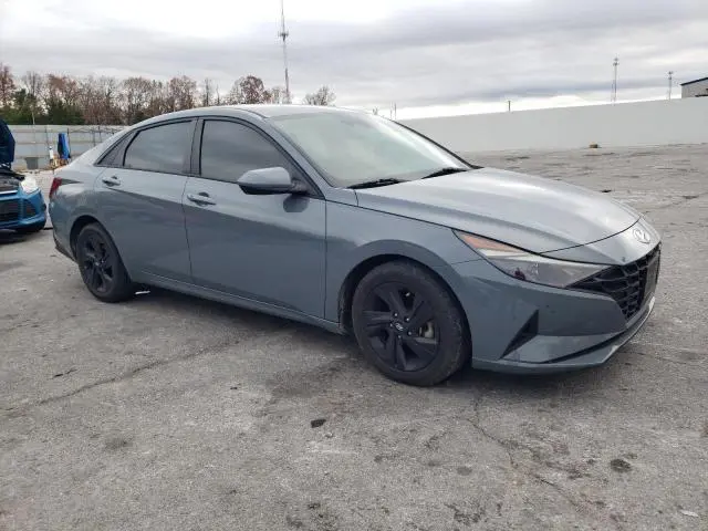 2021 HYUNDAI ELANTRA SEL  