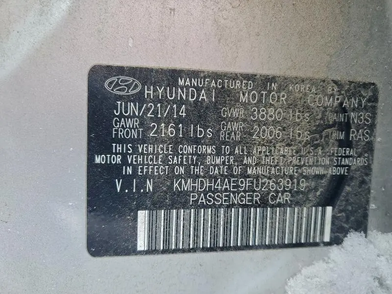 2015 HYUNDAI ELANTRA SE  