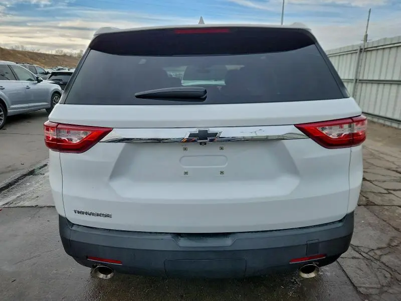 2020 CHEVROLET TRAVERSE LS  