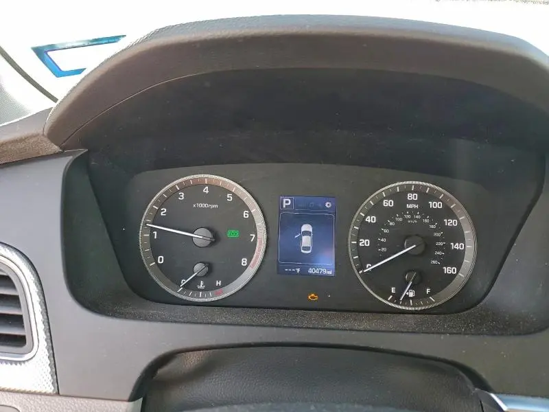 2016 HYUNDAI SONATA SE  