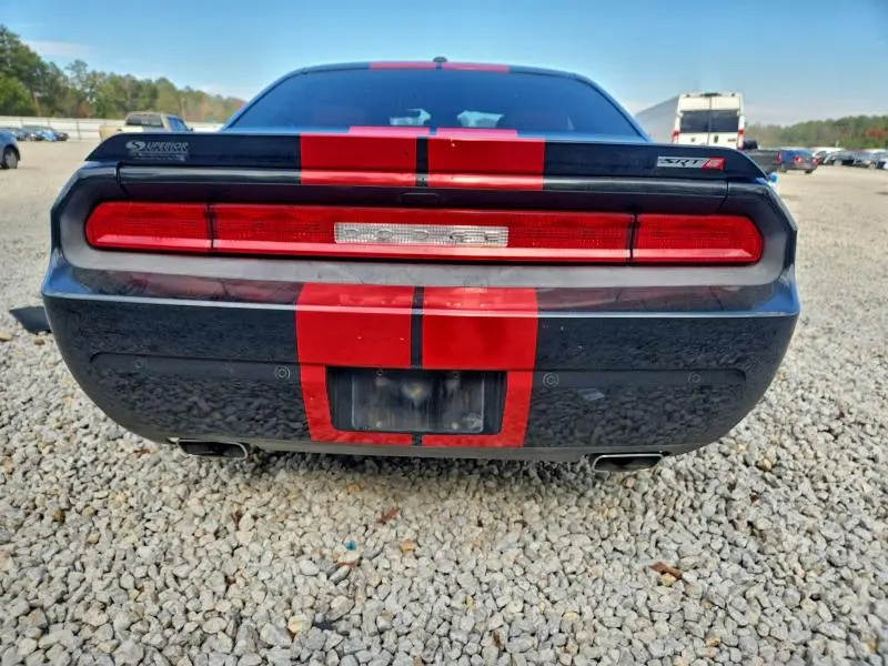 2014 DODGE CHALLENGER SRT-8  