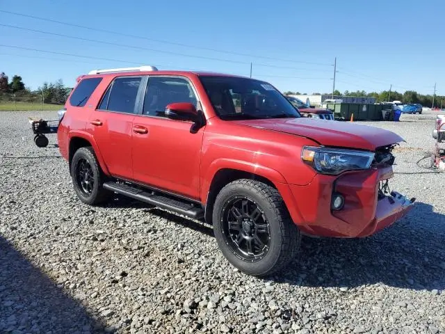 2018 TOYOTA 4RUNNER SR5  