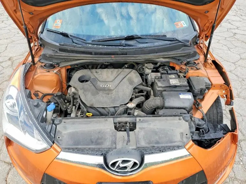2017 HYUNDAI VELOSTER BASE  