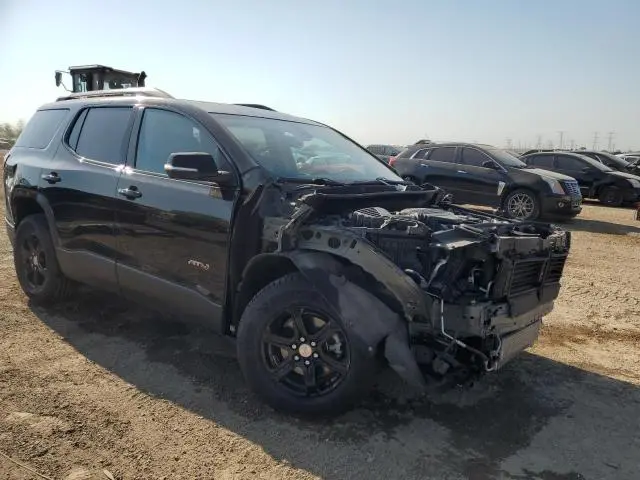 2021 GMC ACADIA AT4  