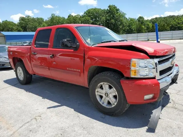 2011 CHEVROLET SILVERADO K1500 LT  