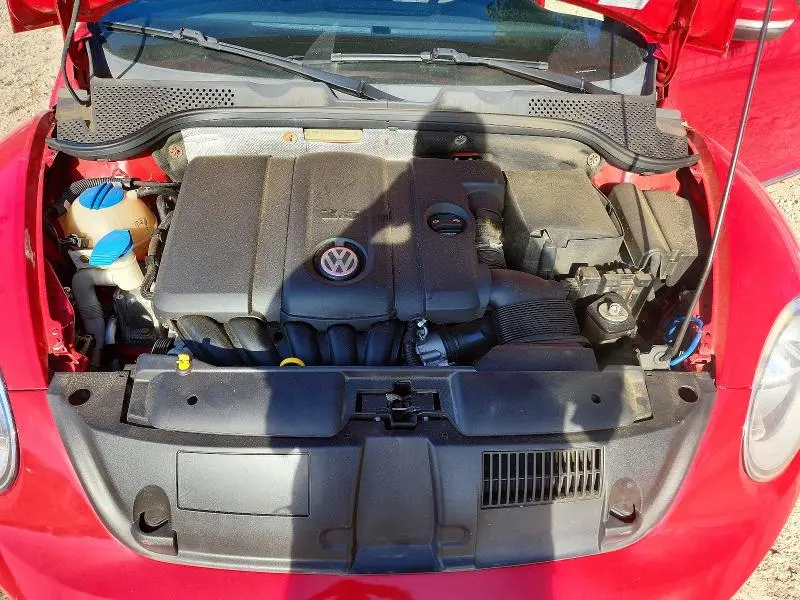 2014 VOLKSWAGEN BEETLE   