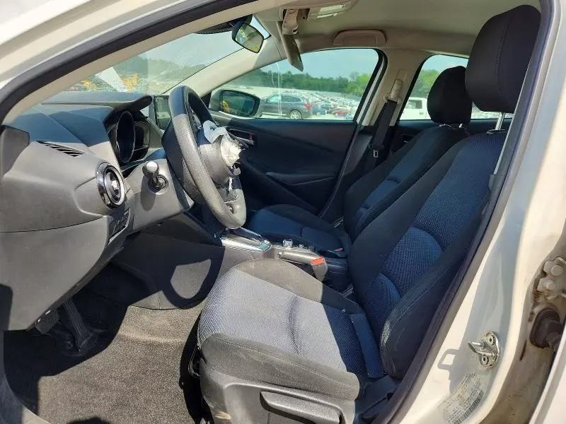 2019 TOYOTA YARIS LE  
