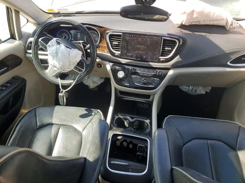 2022 CHRYSLER PACIFICA LIMITED  
