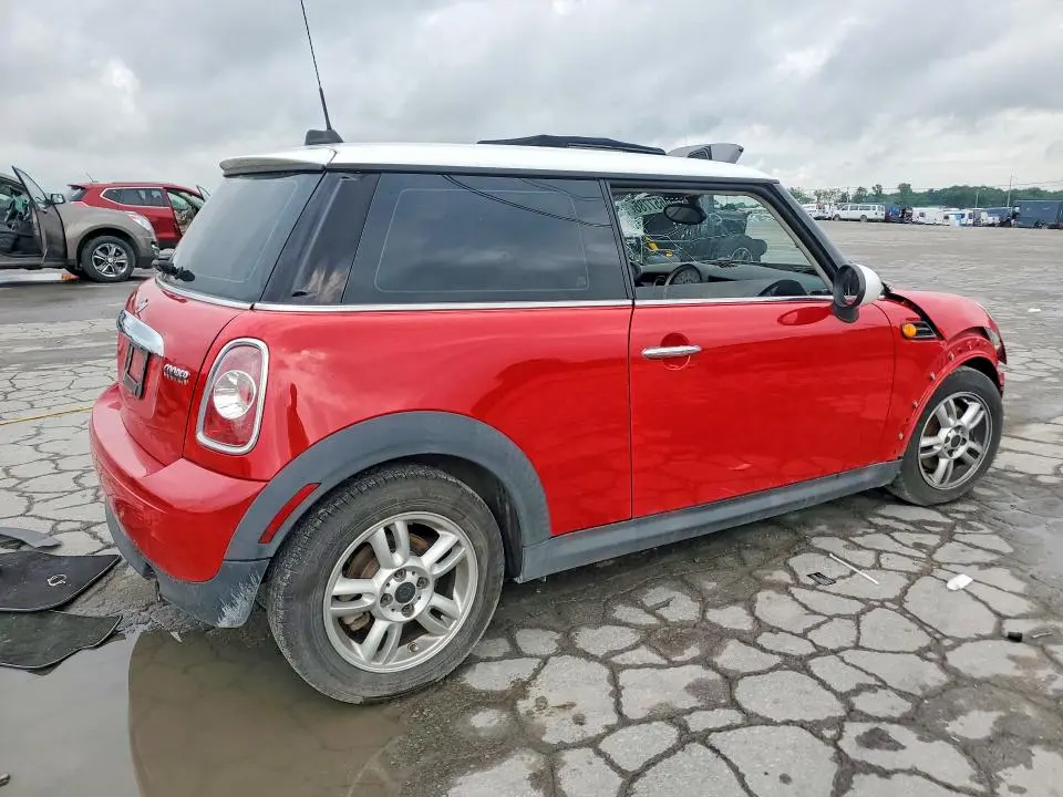 2012 MINI COOPER   