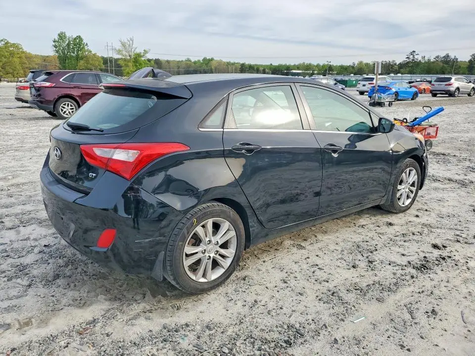 2013 HYUNDAI ELANTRA GT BASE  