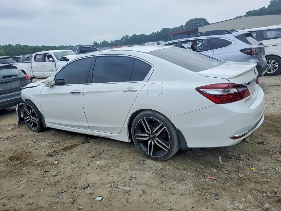 2017 HONDA ACCORD TOURING  