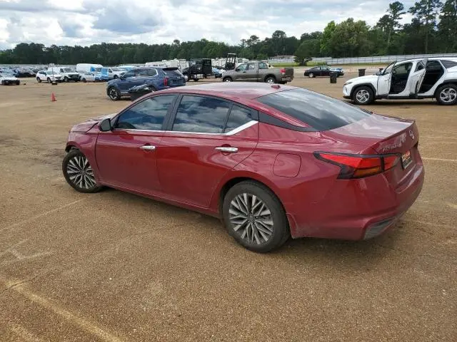 2024 NISSAN ALTIMA SV  