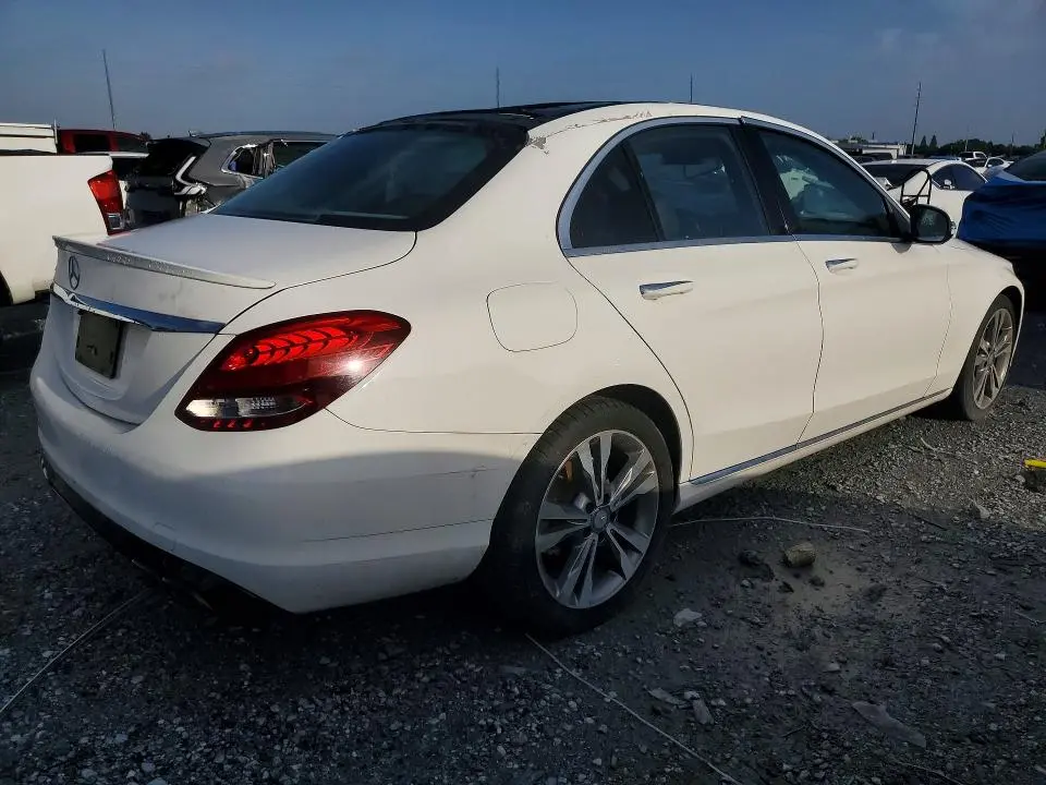 2017 MERCEDES-BENZ C 300  
