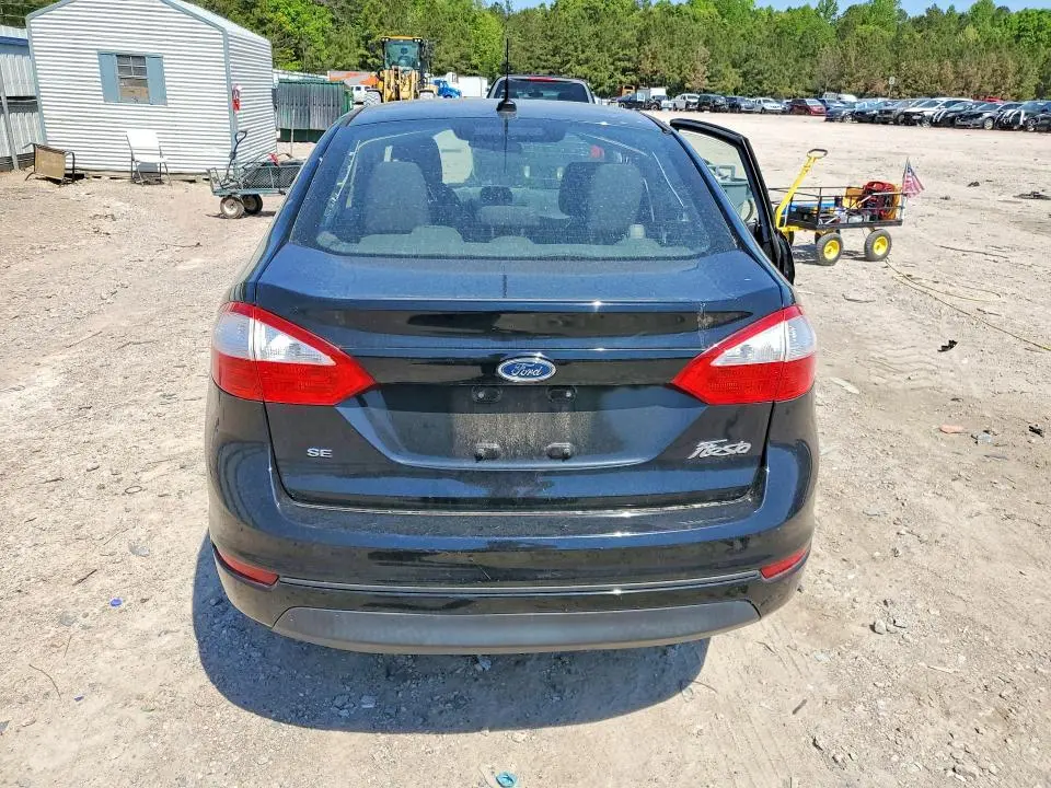 2016 FORD FIESTA SE  