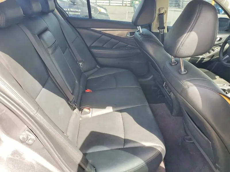 2015 INFINITI Q50 PREMIUM  
